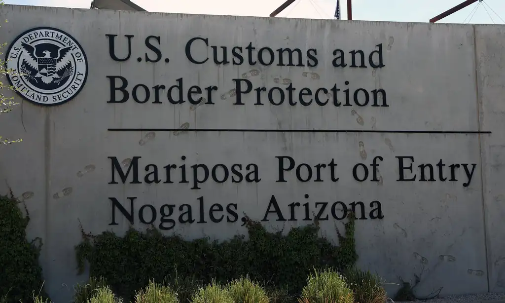 Mariposa Port of Entry border crossing sign
