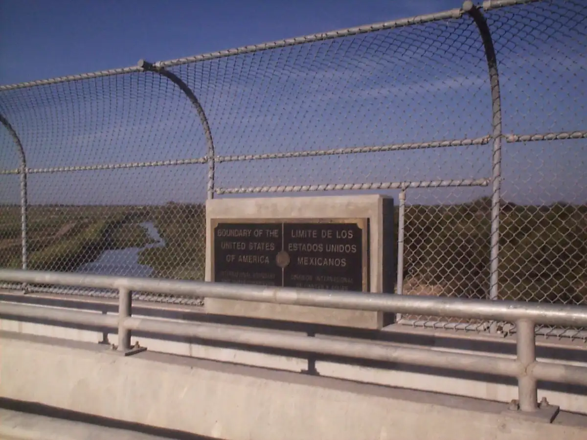 Brownsville-Matamoros border crossing